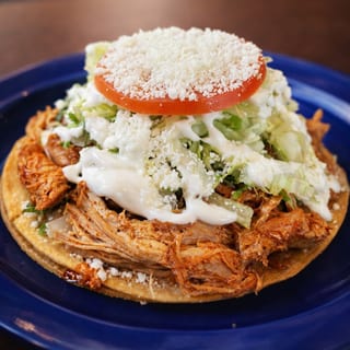 Tostada De Carne