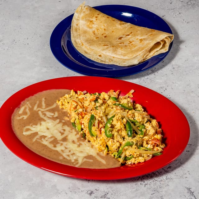Huevos a La Mexicana.